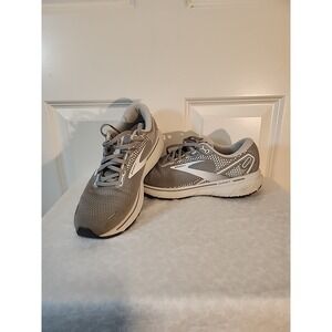 Brooks Ghost 14 Neutral Running Shoes Grey & White Women's Size 11 (B)Medium
